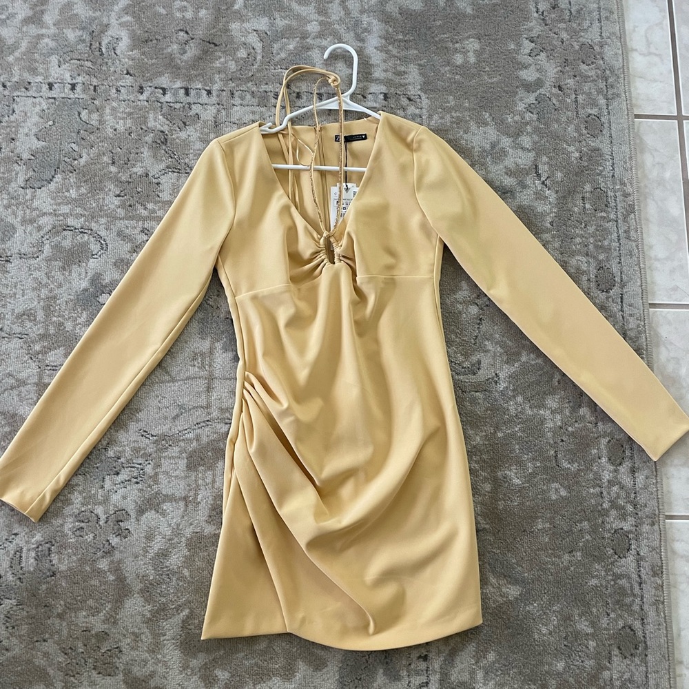 NWT ZARA DRAPED YELLOW DRESS - SIZE M